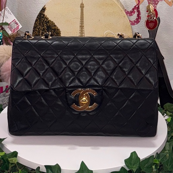 CHANEL 34 JUMBO FLAP BAG! - Picture 8 of 17